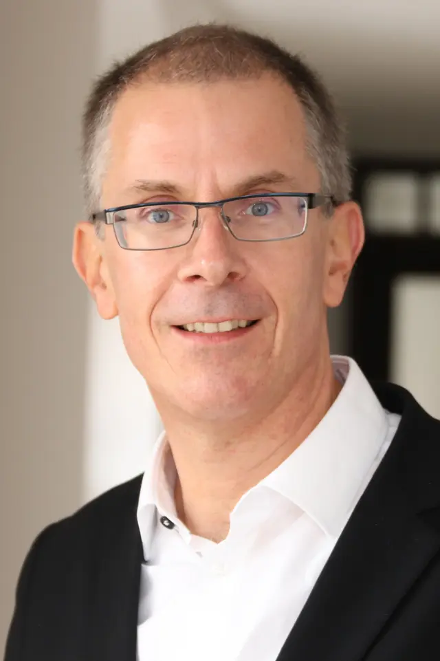 Prof. Dr. Jürgen Zerth